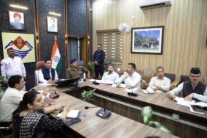 देहरादून की अर्थव्यवस्था को गति देने वाली योजनाएं हो जिला प्लान में शामिल-डीएम